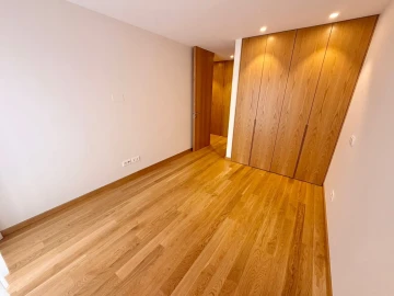 Apartamento T2 para Venda em Mafamude e Vilar do Paraíso