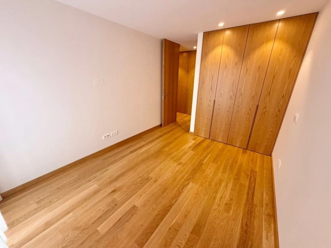 Apartamento T2 para Venda em Mafamude e Vilar do Paraíso Foto 15