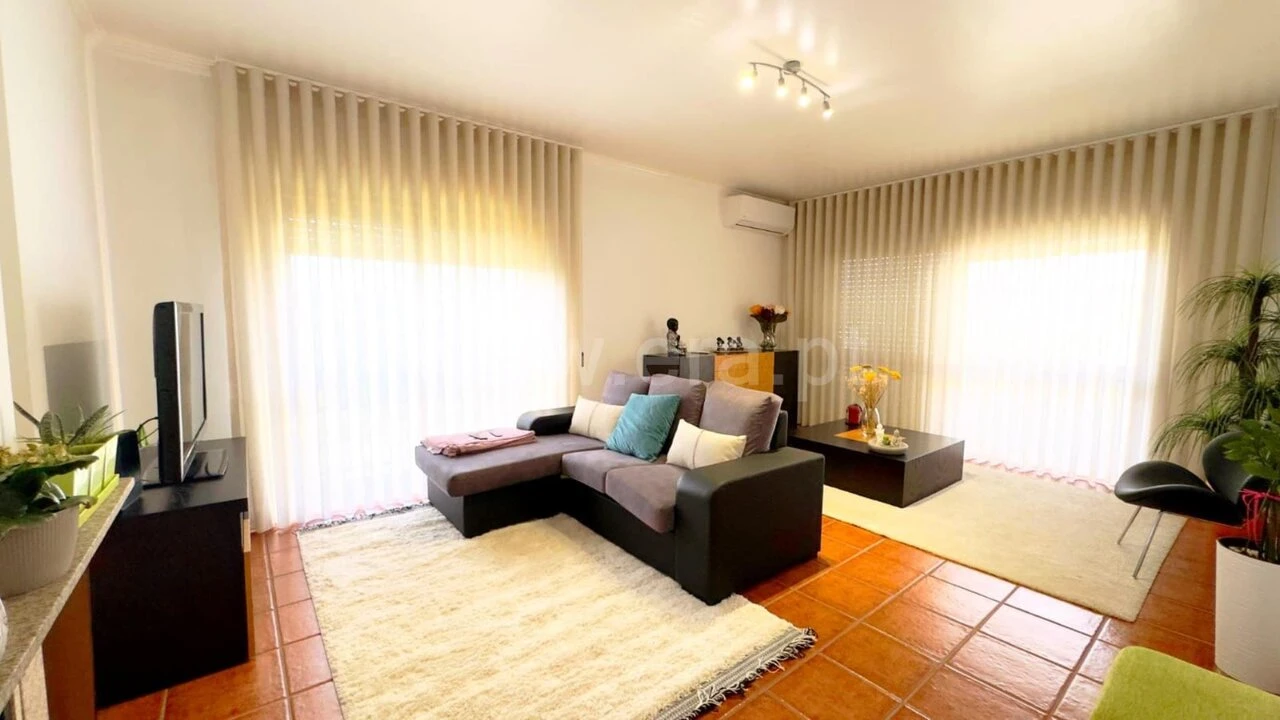 Apartamento T3 para Venda em Marco Foto 4