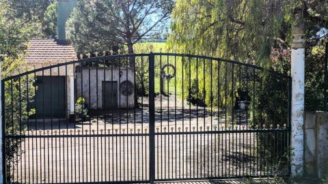 Quinta T4 para Venda em Romeira e Várzea