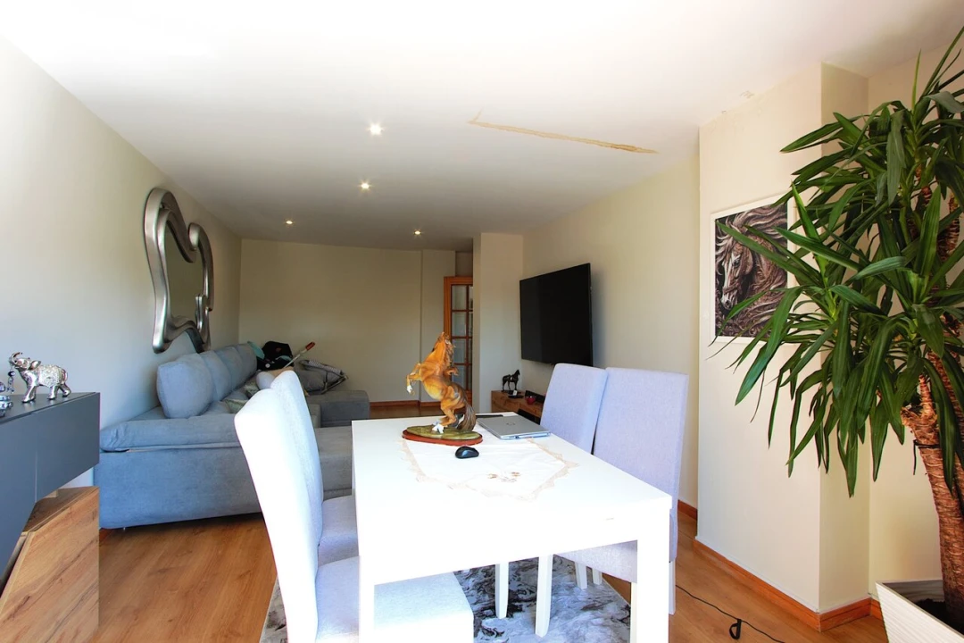 Apartamento T2 para Venda em Mafamude e Vilar do Paraíso Foto 26