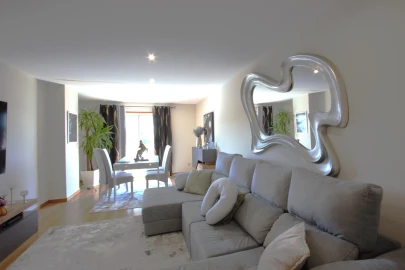 Apartamento T2 para Venda em Mafamude e Vilar do Paraíso