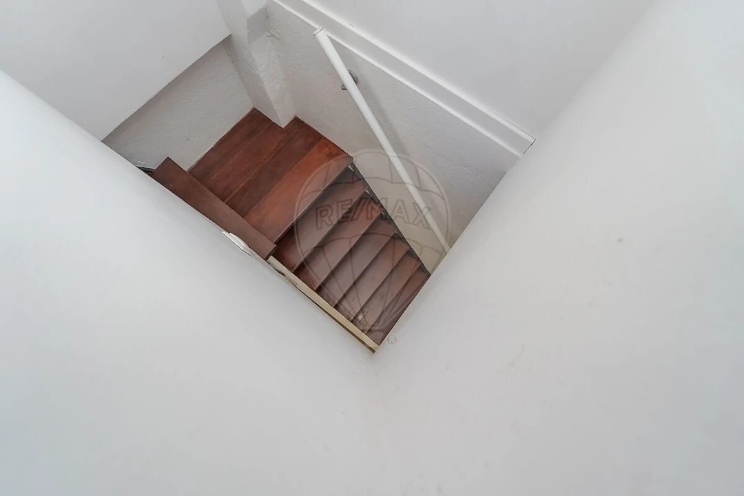 Apartamento T2 para Venda em Póvoa de Santo Adrião e Olival Basto Foto 22