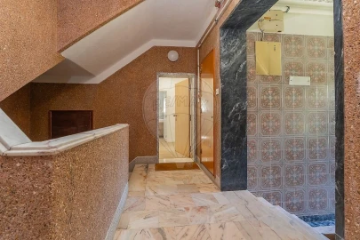 Apartamento T2 para Venda em Póvoa de Santo Adrião e Olival Basto