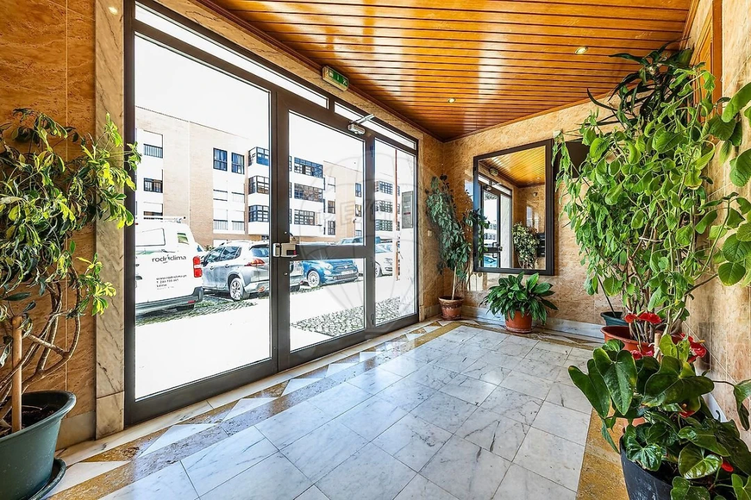 Apartamento T2 para Venda em Oeiras e São Julião da Barra, Paço de Arcos e Caxias Foto 28