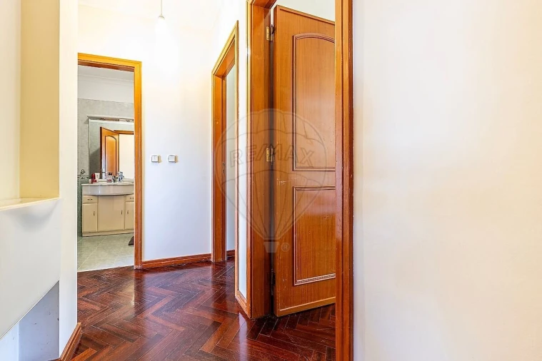 Apartamento T2 para Venda em Oeiras e São Julião da Barra, Paço de Arcos e Caxias Foto 12