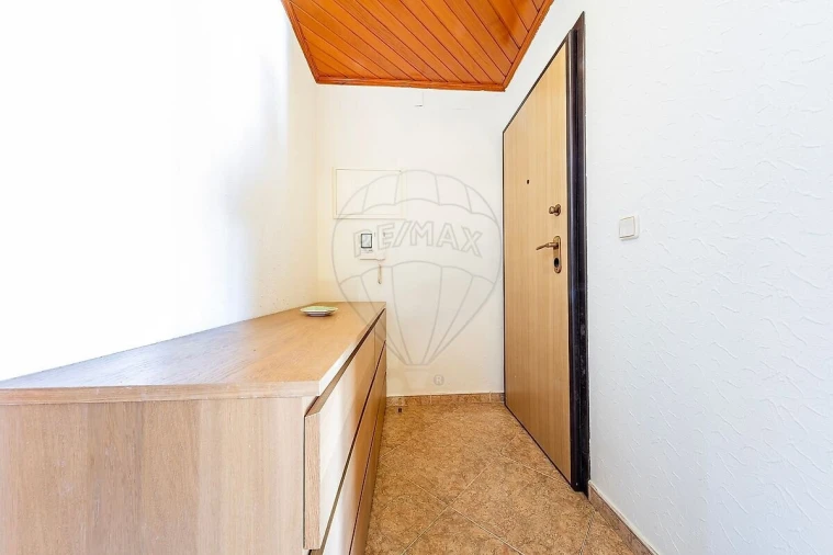 Apartamento T2 para Venda em Oeiras e São Julião da Barra, Paço de Arcos e Caxias Foto 14