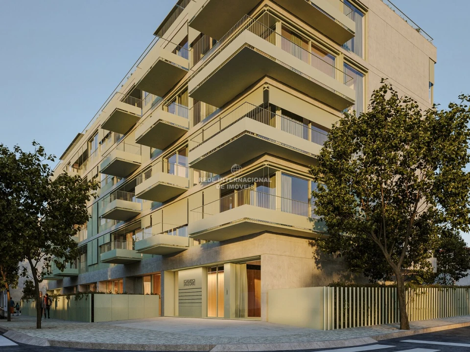 Apartamento T2 para Venda em Lordelo do Ouro e Massarelos Foto 16