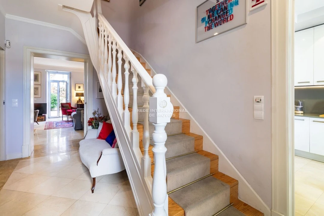 Apartamento T5 para Venda em Arroios Foto 16