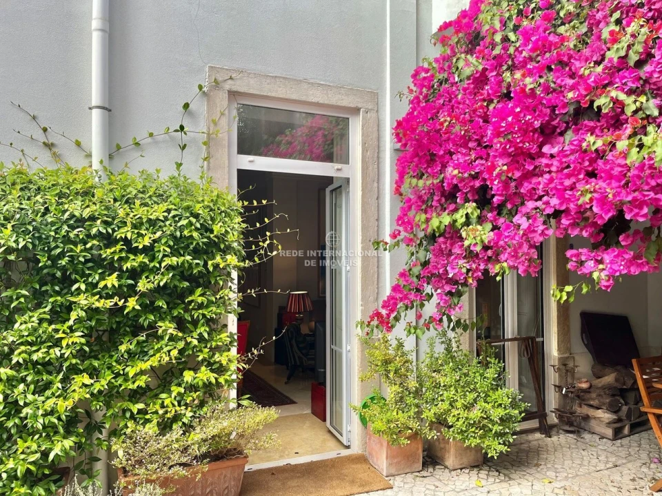 Apartamento T5 para Venda em Arroios Foto 8