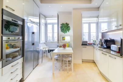 Apartamento T5 para Venda em Arroios