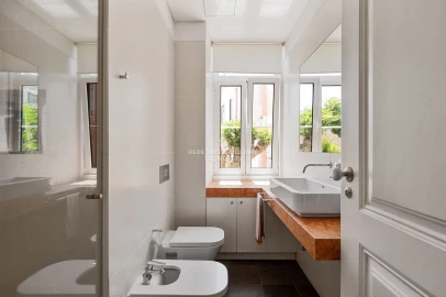 Apartamento T5 para Venda em Arroios