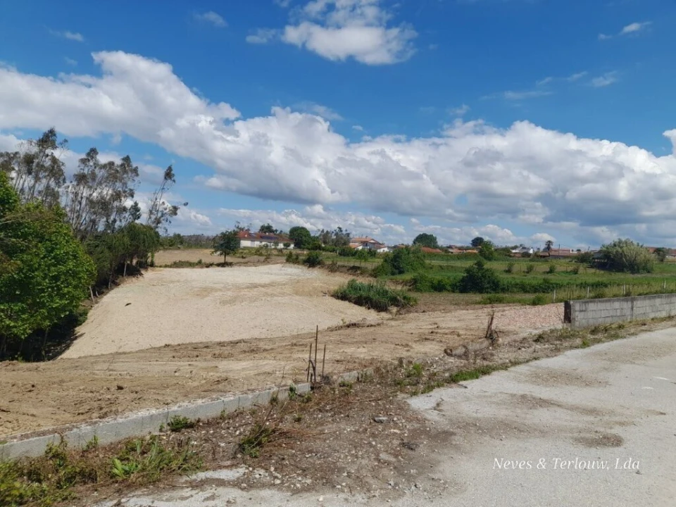 Terreno para Venda em Souto da Carpalhosa e Ortigosa Foto 7
