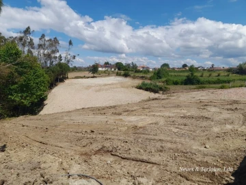 Terreno para Venda em Souto da Carpalhosa e Ortigosa