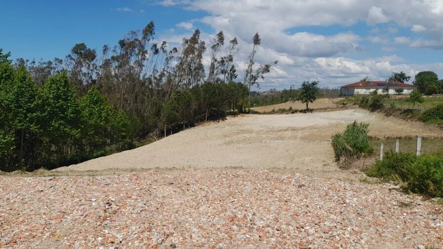 Terreno para Venda em Souto da Carpalhosa e Ortigosa