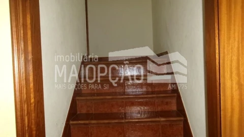Moradia T3 para Venda em Montes da Senhora