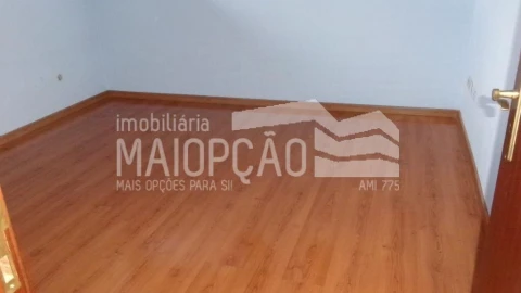 Moradia T3 para Venda em Montes da Senhora
