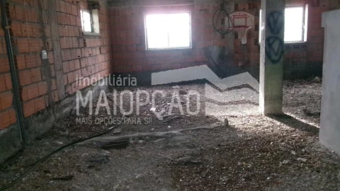 Moradia T3 para Venda em Montes da Senhora