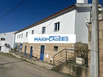Prédio para Venda em Vila Nova de Foz Côa