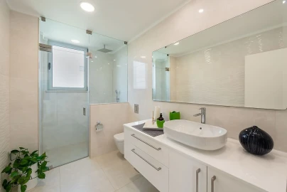 Moradia T3 para Venda em Lagos (São Sebastião e Santa Maria)