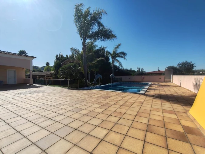 Quinta T4 para Venda em Paderne Foto 34