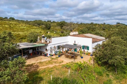 Moradia T3 para Venda em Santa Clara-A-Nova e Gomes Aires