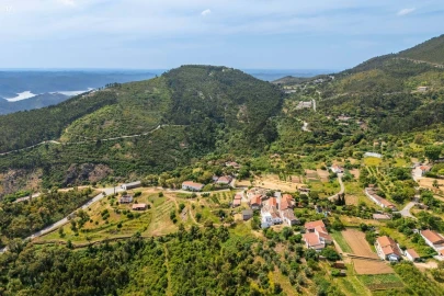 Moradia T7 para Venda em Alferce