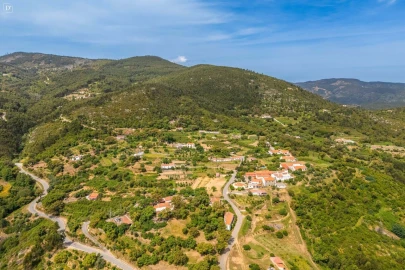 Moradia T7 para Venda em Alferce