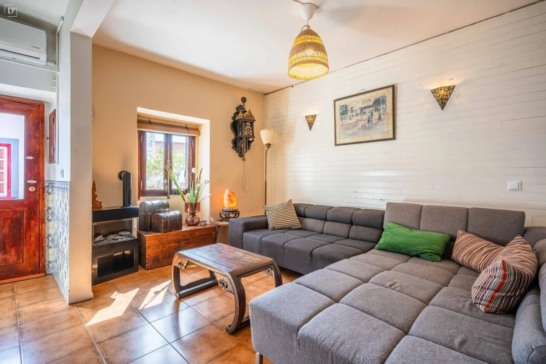 Moradia T7 para Venda em Alferce Foto 8