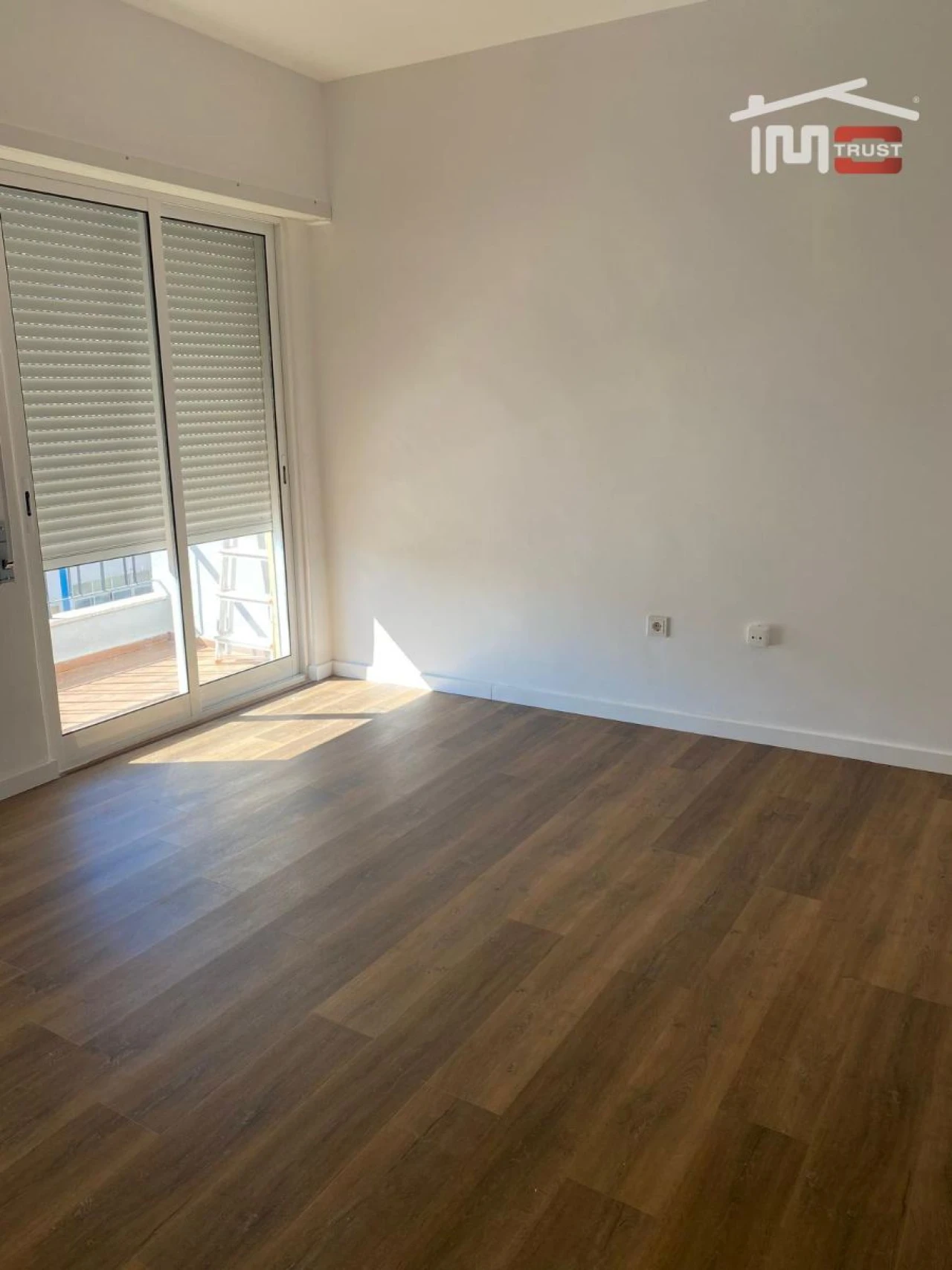 Apartamento T2 para Venda em Amora Foto 8