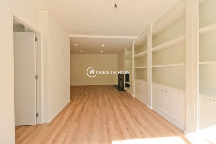 Apartamento T4 para Arrendamento em Aldoar, Foz do Douro e Nevogilde Foto 9