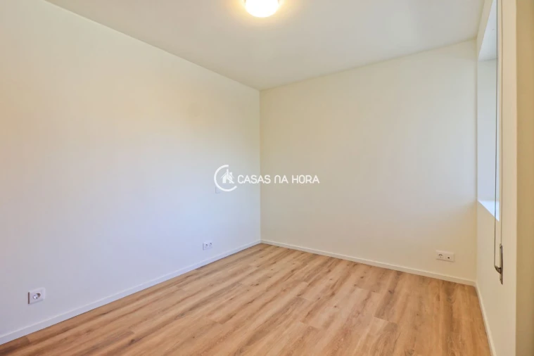 Apartamento T4 para Arrendamento em Aldoar, Foz do Douro e Nevogilde Foto 19