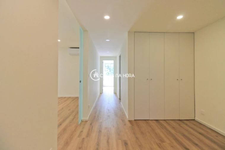 Apartamento T4 para Arrendamento em Aldoar, Foz do Douro e Nevogilde Foto 29