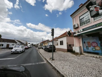 Moradia T3 para Venda em Santo Antonio da Charneca