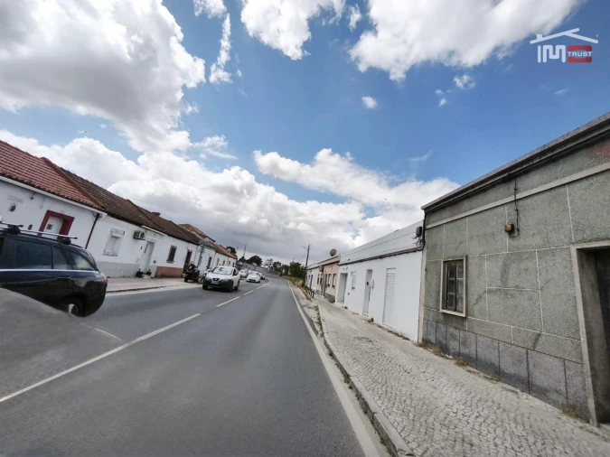 Moradia T3 para Venda em Santo Antonio da Charneca Foto 10