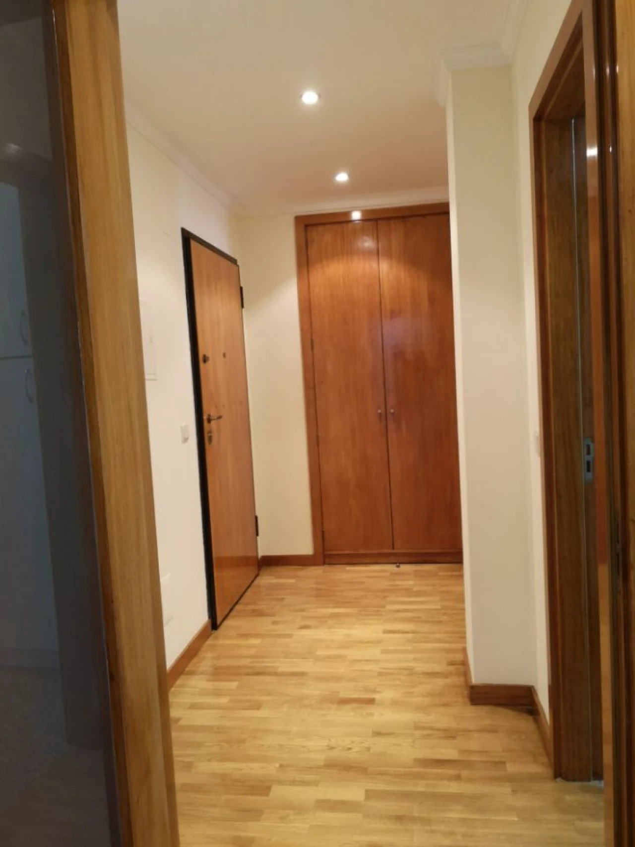Apartamento T1 para Arrendamento em Paranhos Foto 8