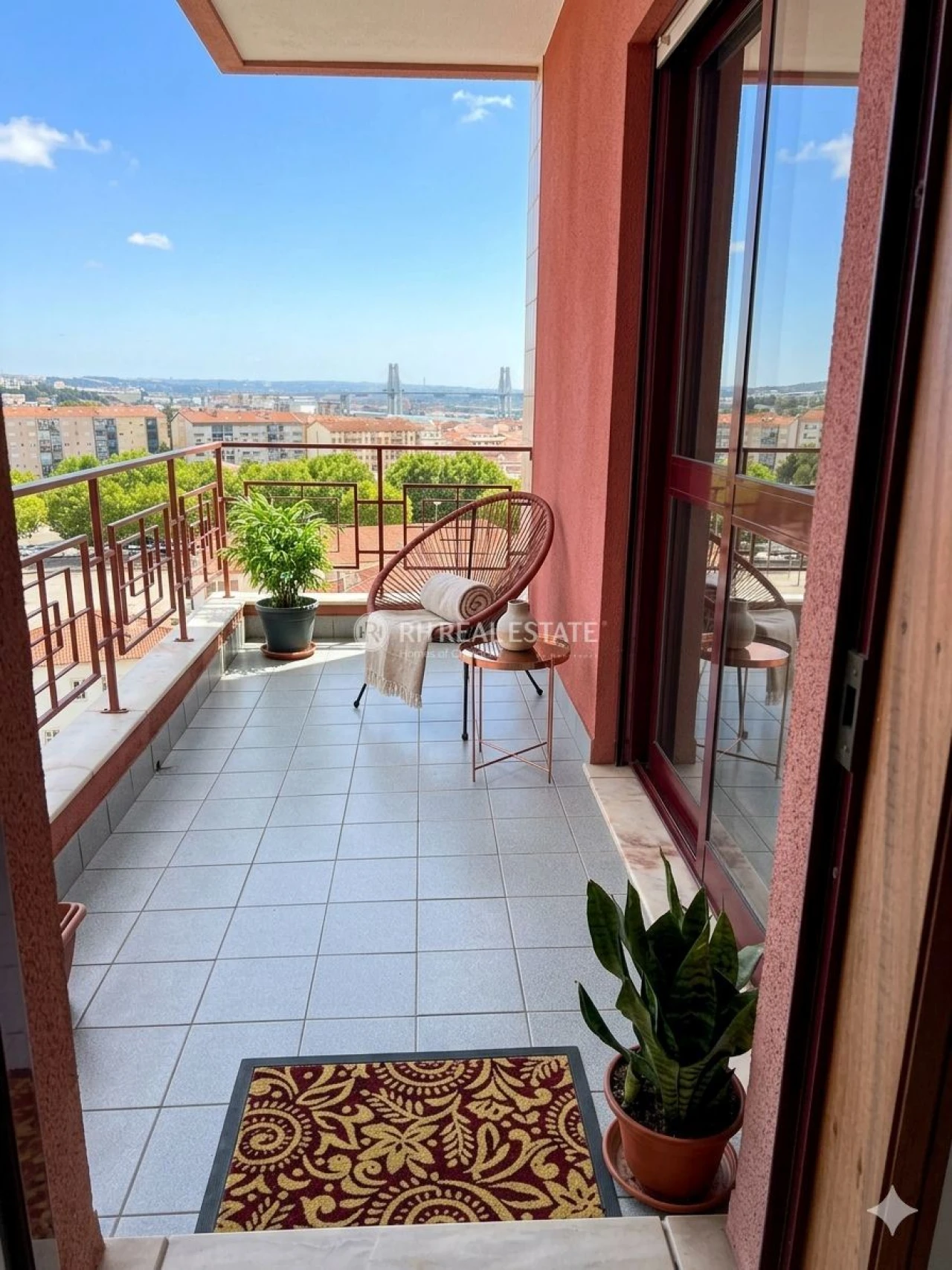 Apartamento T2 para Venda em Buarcos Foto 2