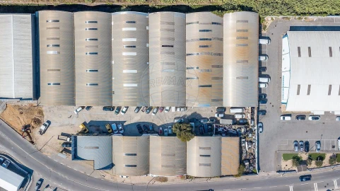 Armazém para Venda em Eiras e São Paulo de Frades