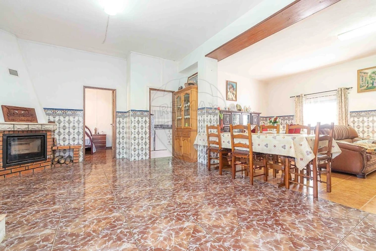 Moradia T4 para Venda em Ferreira-A-Nova Foto 11