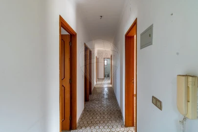 Moradia T3 para Venda em Cernache