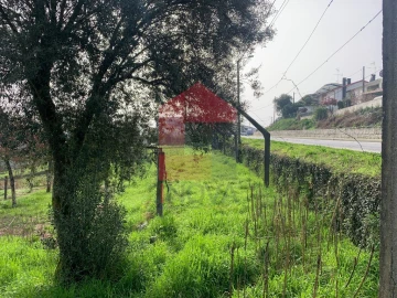 Terreno para Venda em Vila Verde e Barbudo