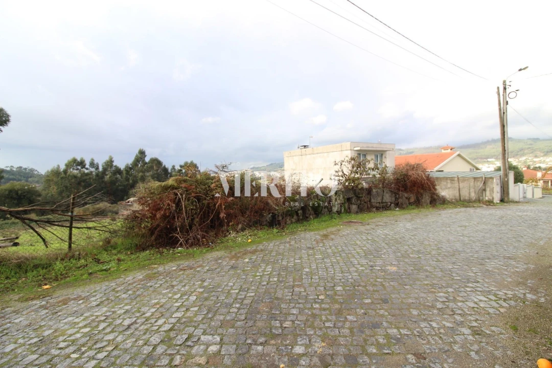 Terreno para Venda em Castelões Foto 6