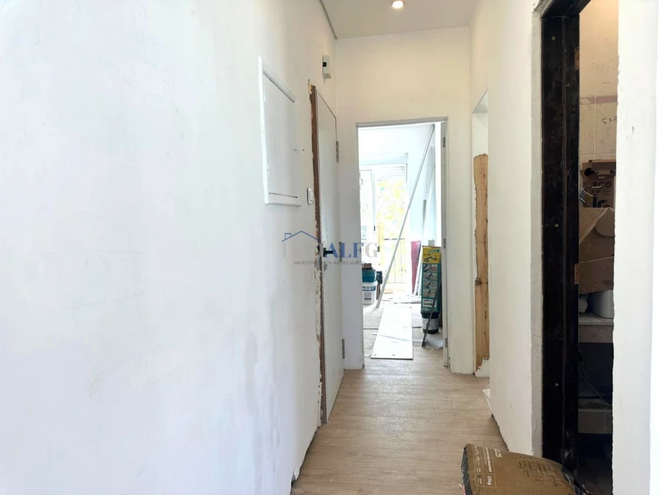 Apartamento T2 para Venda em Barreiro e Lavradio Foto 19