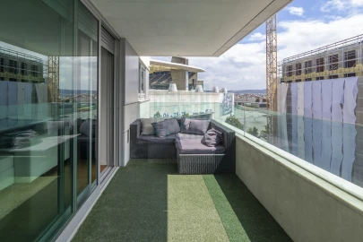 Apartamento T3 para Arrendamento em Campanhã