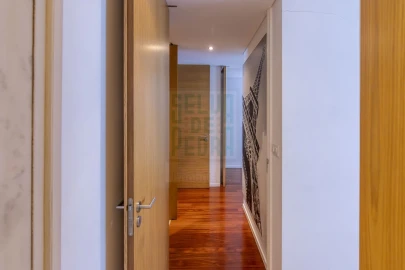 Apartamento T3 para Arrendamento em Campanhã