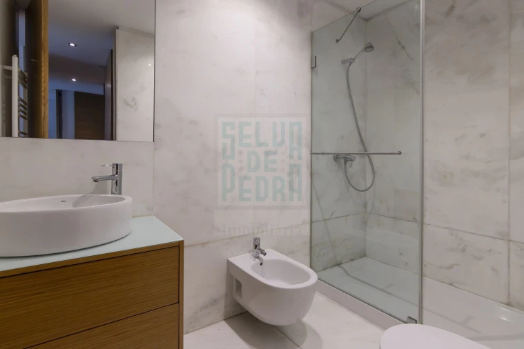 Apartamento T3 para Arrendamento em Campanhã Foto 35