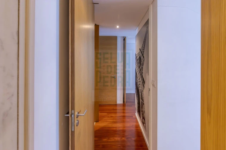 Apartamento T3 para Arrendamento em Campanhã Foto 40