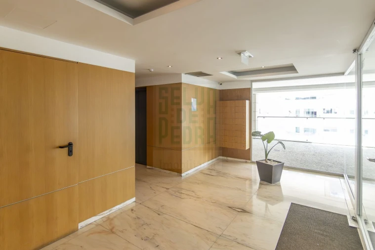Apartamento T3 para Arrendamento em Campanhã Foto 45