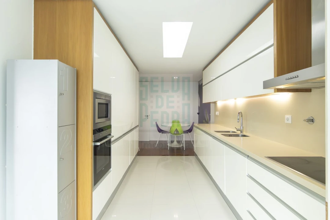 Apartamento T3 para Arrendamento em Campanhã Foto 14