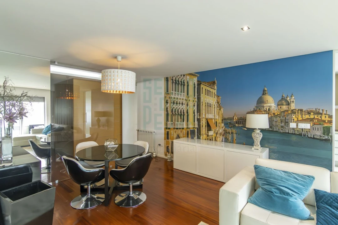 Apartamento T3 para Arrendamento em Campanhã Foto 7